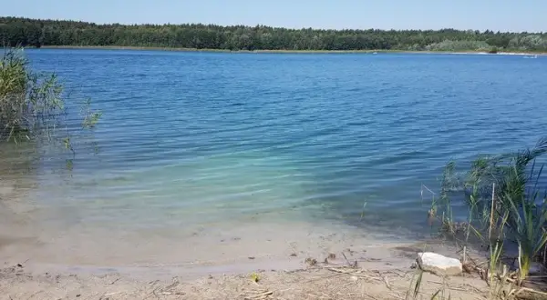 Jezioro Budzisławskie: tajemnice, atrakcje i niezwykłe widoki