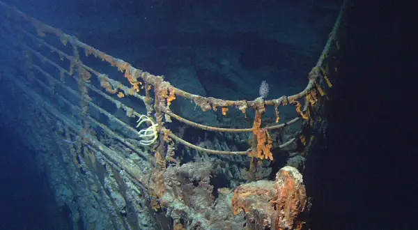 Gdzie leży Titanic mapa? Odkryj tajemnice wraku w Atlantyku