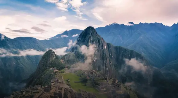 Kiedy jechać do Peru? Odkryj najlepszy czas na niezapomniane przygody